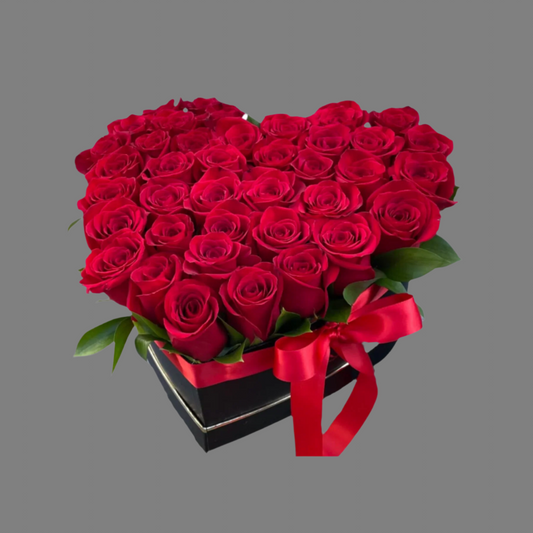 HEART BOX OF ROSES